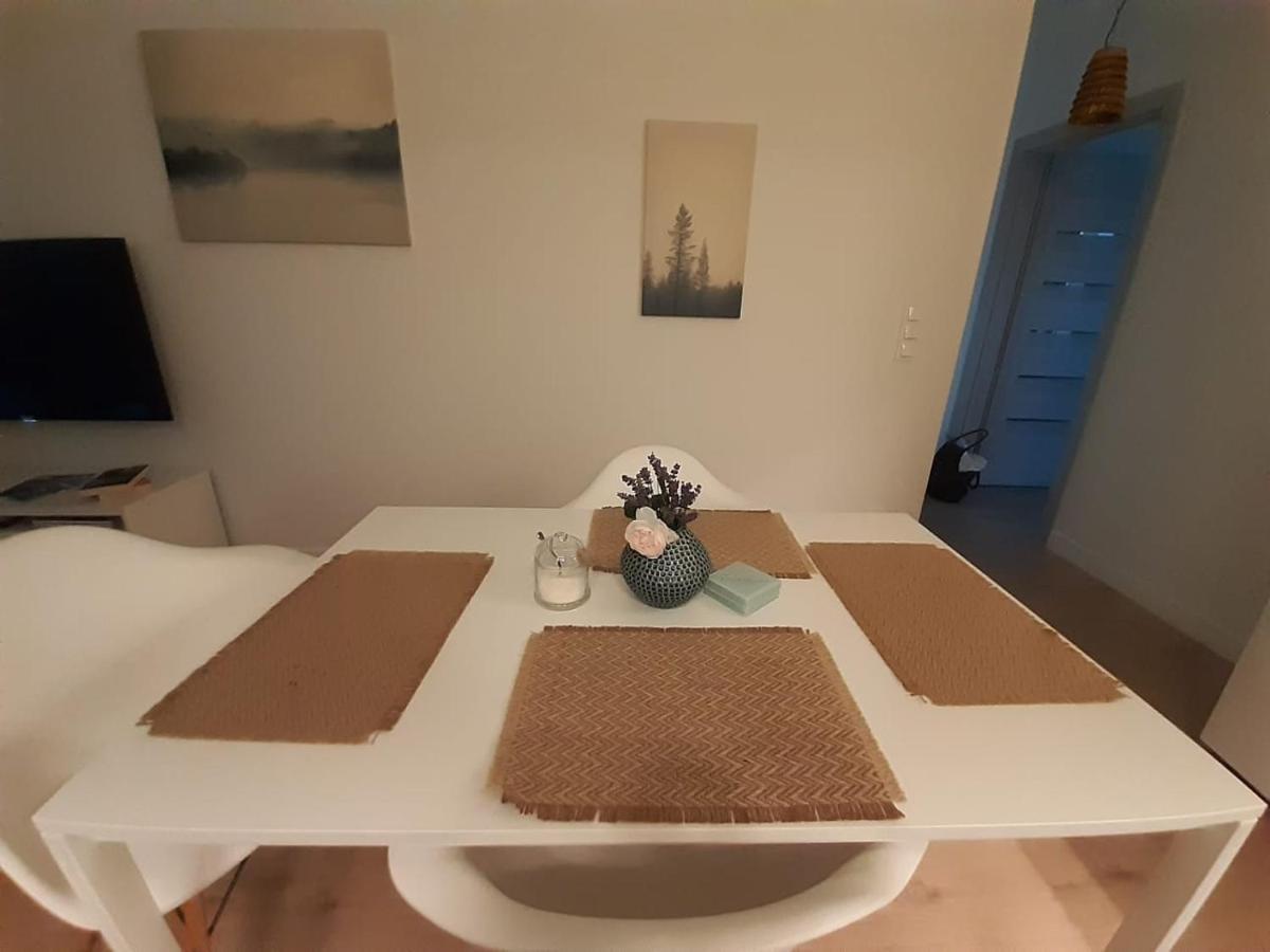 Komfortowy Apartament Przy Lesie Вейгерово Екстер'єр фото